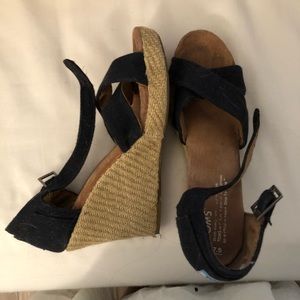 TOMS Strappy Black Wedges - Size 8